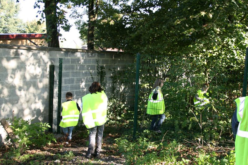 gal/Ville_Propre/OPERATION DECHETS LAMBRES 047.JPG